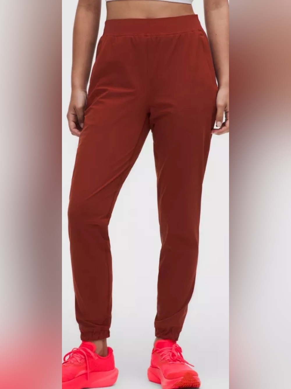 Lululemon Dance Studio Jogger III rusty burnt orange Size 6 EUC